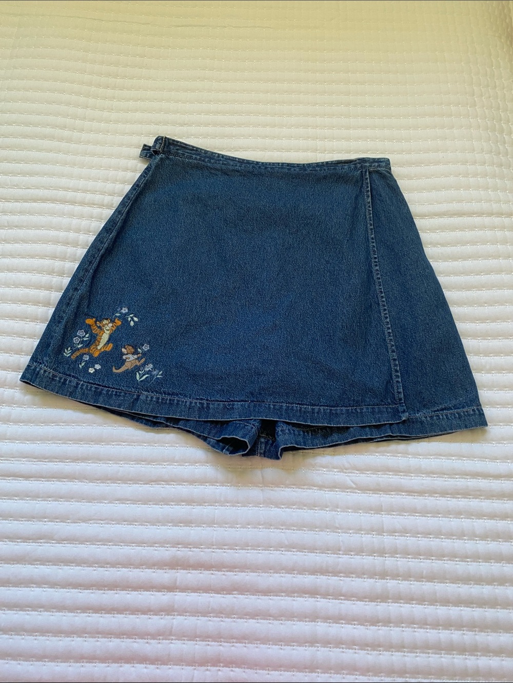 Vintage The Disney Store Eeyor and Tiger Denim Skort Size M - Picture 12 of 16